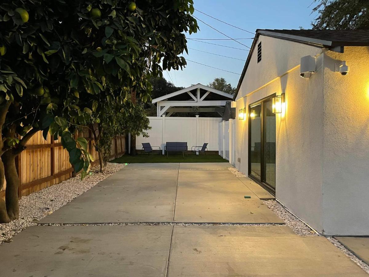 Gated Private House With Own Parking Sherman Oaks Los Angeles Exterior photo