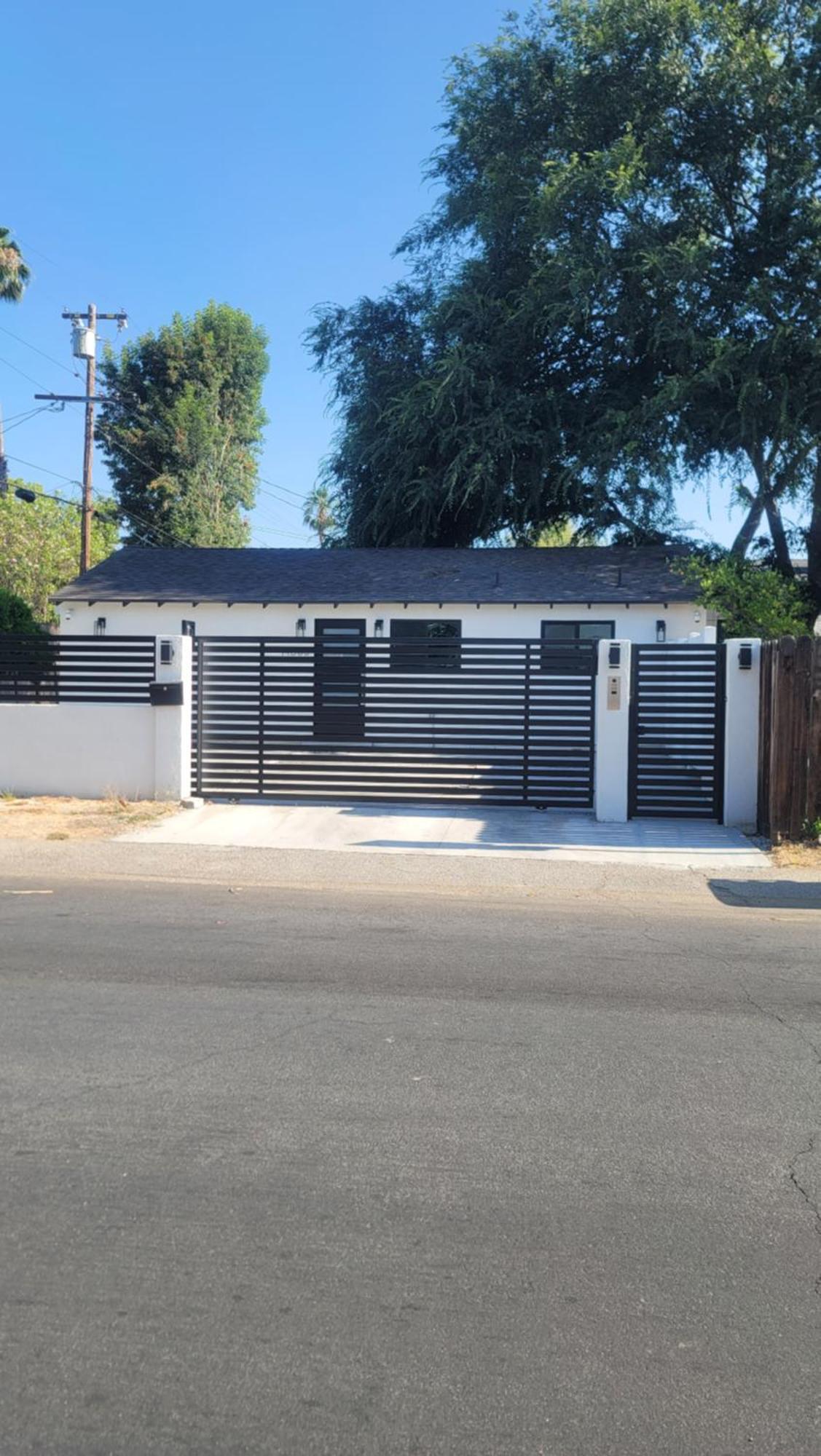 Gated Private House With Own Parking Sherman Oaks Los Angeles Exterior photo